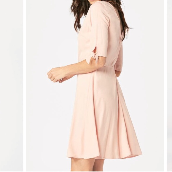 💓 Tie Sleeve Skater Dress - Picture 3 of 3